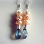 Flashy Natural Labradorite ..