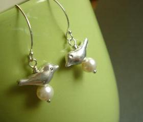 Birdie and Pearl Earrings